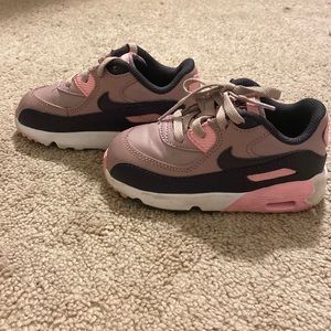 Nike Air Max size 8c